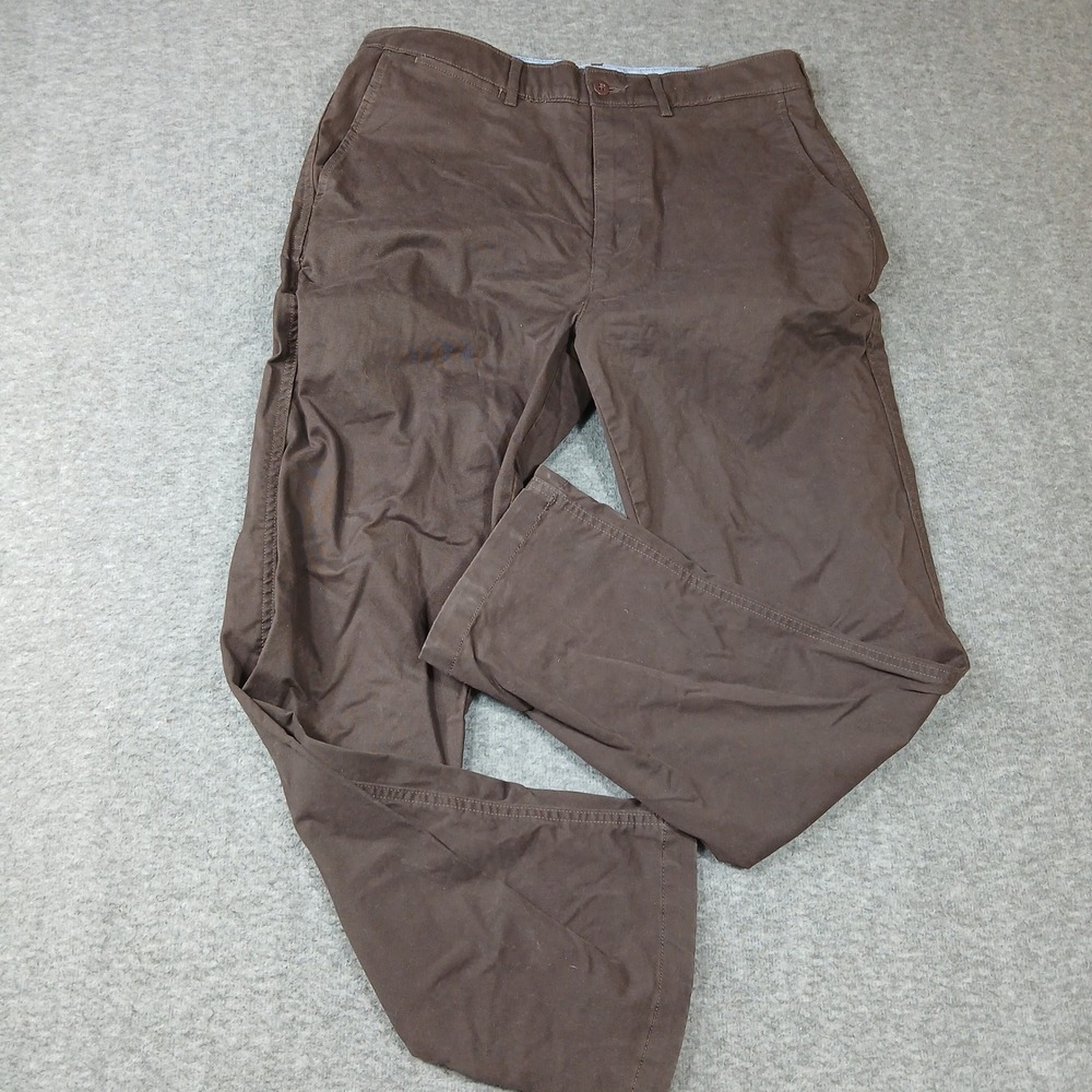 Cremieux Madison Comfort Stretch Chino Pants Mens 32x30 Brown Flat Front Trouser
